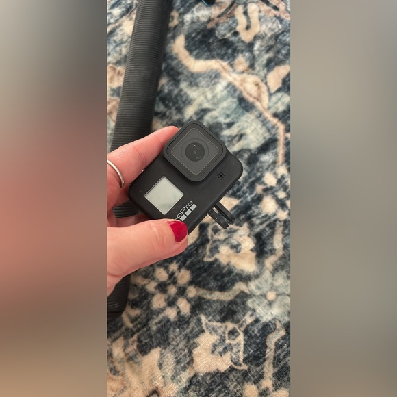 *SOLD*GoPro Hero 8 - w/ accessory attachments and extra battery and dual charger - Picture 8 of 10